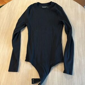 Abercrombie and Fitch Soft A&F essentials bodysuit - M